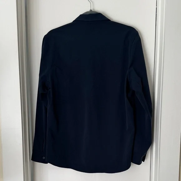 lululemon athletica Men's Navy Button Down Shirt - Picture 4 of 4